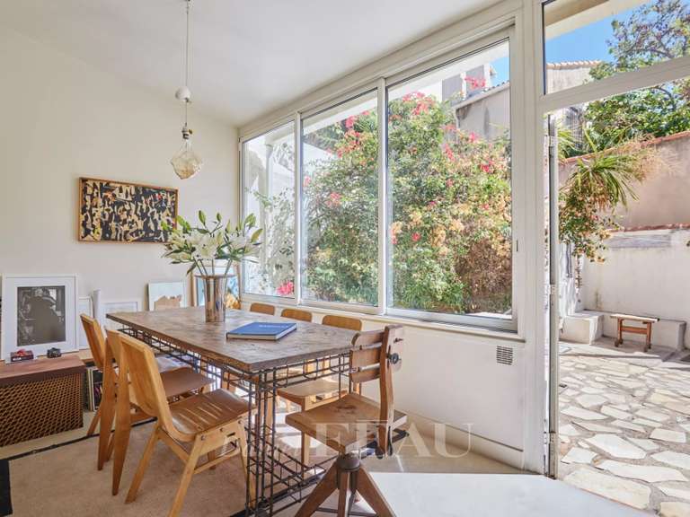 Maison Marseille 7e - 3 chambres - 134m²