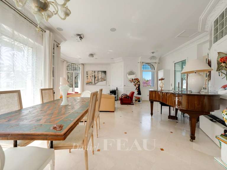 House Marseille 7e - 7 bedrooms - 270m²