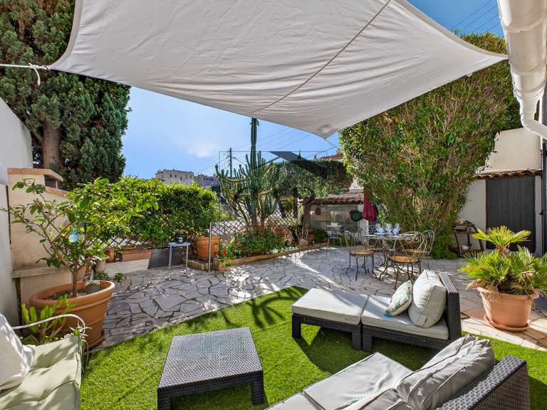 Maison Marseille 7e - 3 chambres - 116m²