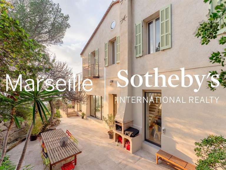 House with Sea view Marseille 7e - 4 bedrooms - 172m²