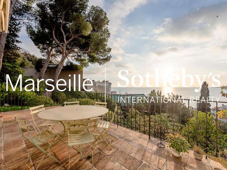 House with Sea view Marseille 7e - 4 bedrooms - 172m²