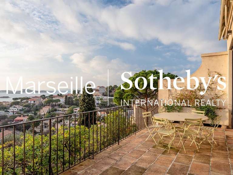 House with Sea view Marseille 7e - 4 bedrooms - 172m²