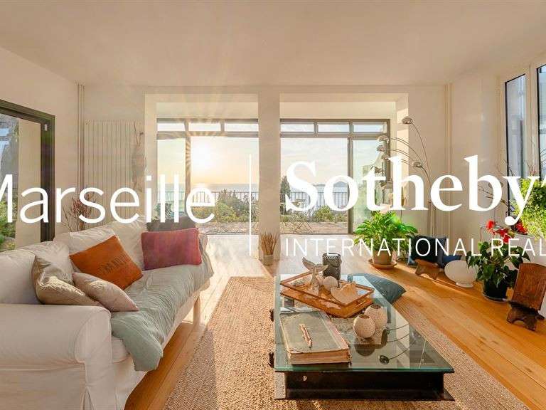House with Sea view Marseille 7e - 4 bedrooms - 172m²