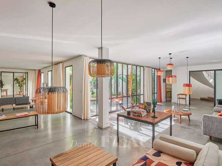 Maison Marseille 7e - 6 chambres - 291m²