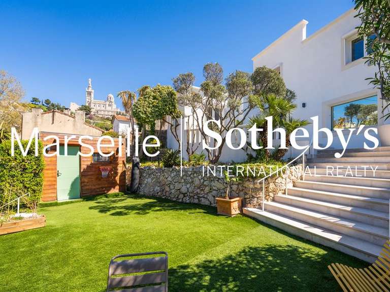 Maison Marseille 7e - 4 chambres - 120m²