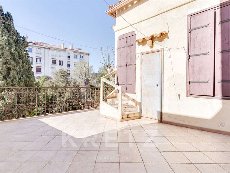 Maison Marseille 7e - 3 chambres - 180m²