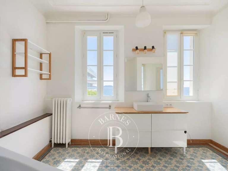 Maison Marseille 7e - 4 chambres - 181m²