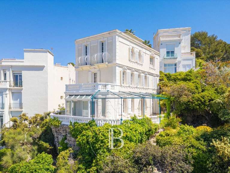 Maison Marseille 7e - 4 chambres - 181m²