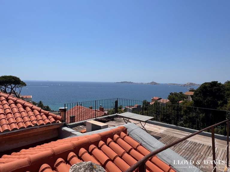 House with Sea view Marseille 7e - 4 bedrooms - 260m²