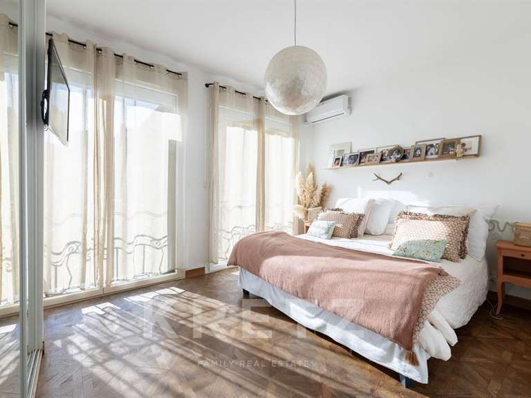 Maison Marseille 7e - 4 chambres - 195m²