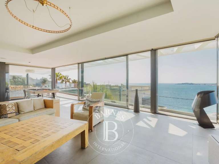 Maison Marseille 7e - 5 chambres - 343m²