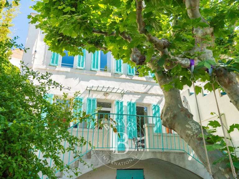 Maison Marseille 7e - 4 chambres - 127m²