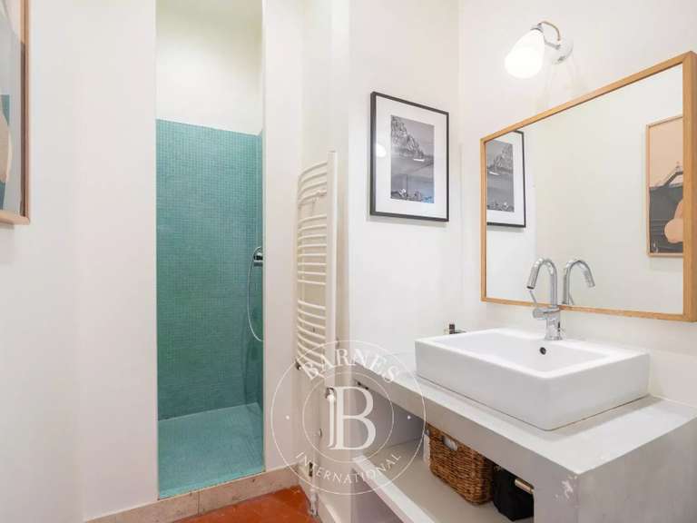 Maison Marseille 7e - 4 chambres - 127m²