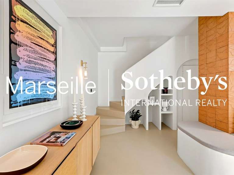 Maison Marseille 7e - 5 chambres - 190m²