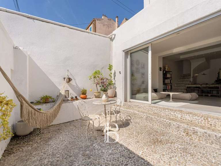 Maison Marseille 7e - 2 chambres - 95m²