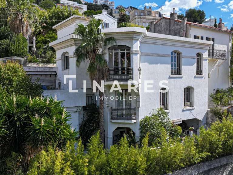 Maison Marseille 7e - 5 chambres - 180m²