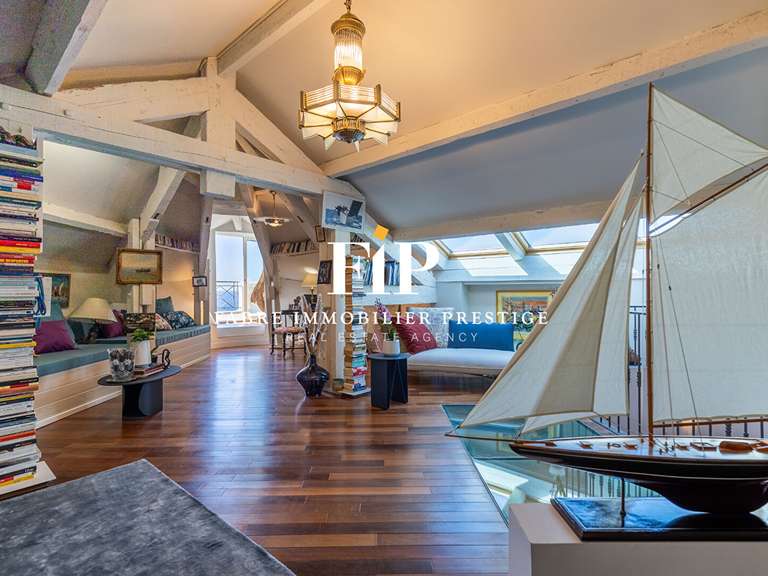 Propriété Marseille 7e - 6 chambres - 400m²