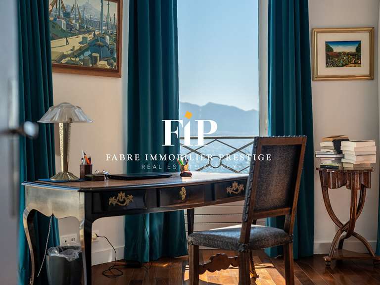 Propriété Marseille 7e - 6 chambres - 400m²