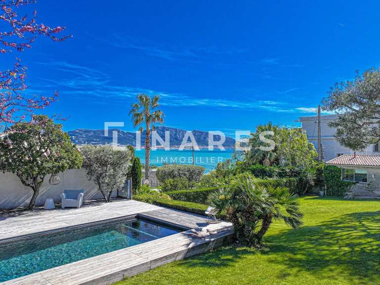 Villa Marseille 7e - 4 chambres - 250m²