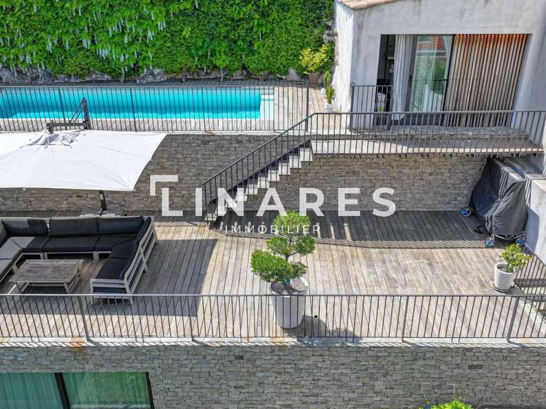 Villa Marseille 7e - 4 bedrooms - 300m²