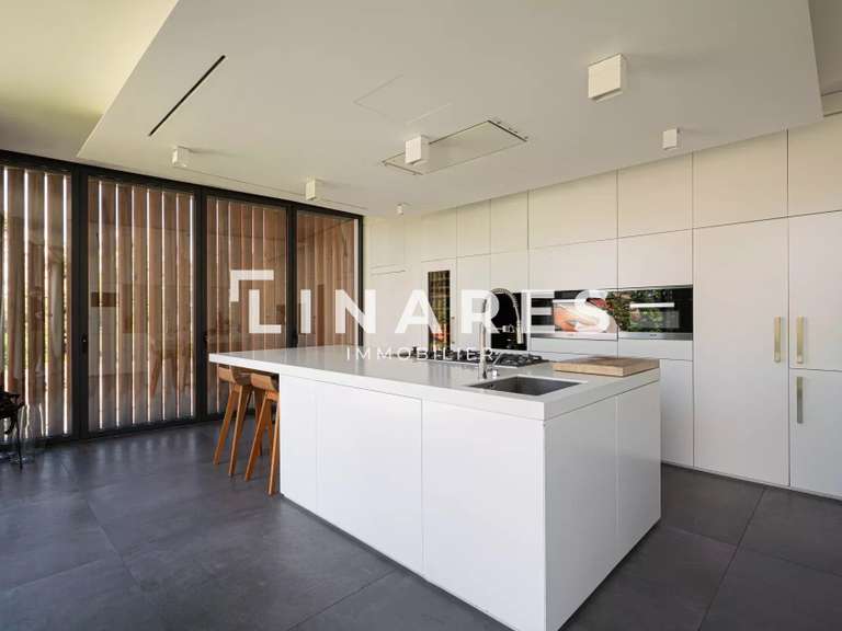 Villa Marseille 7e - 4 bedrooms - 300m²