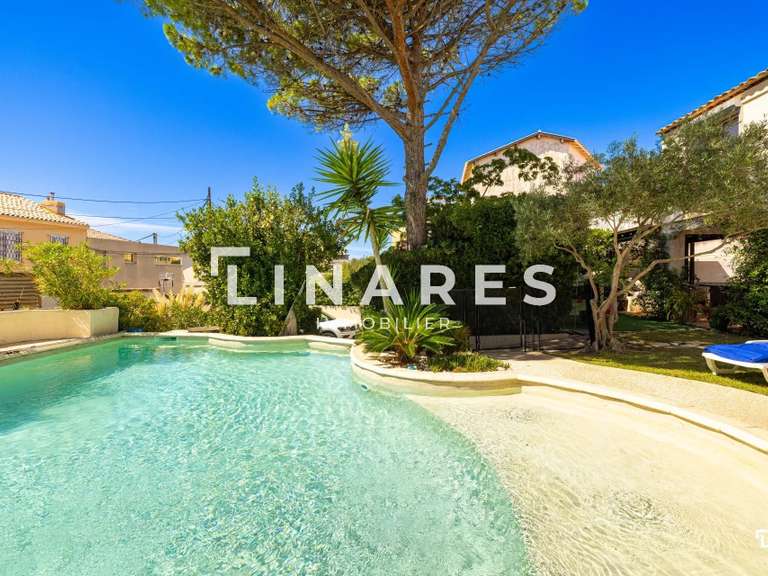 Villa with Sea view Marseille 7e - 4 bedrooms - 196m²