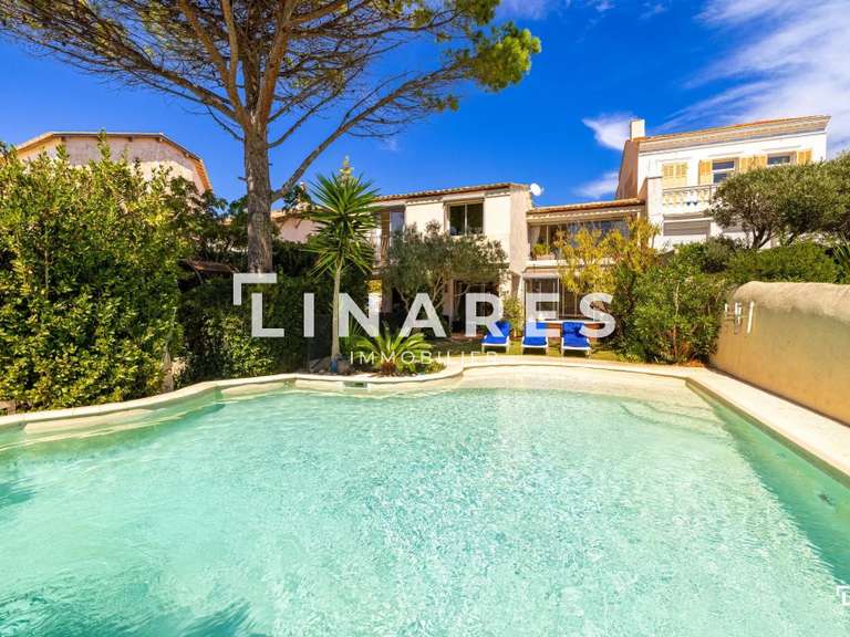 Villa with Sea view Marseille 7e - 4 bedrooms - 196m²