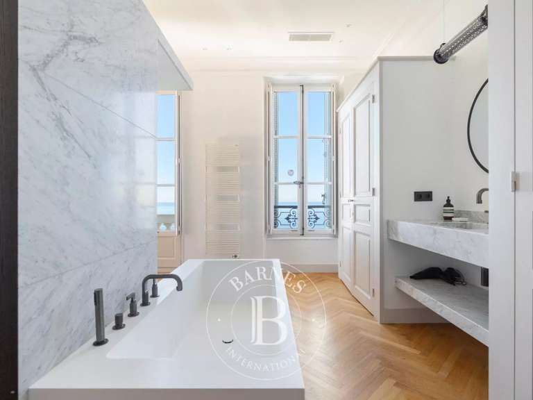 Villa with Sea view Marseille 7e - 7 bedrooms - 638m²