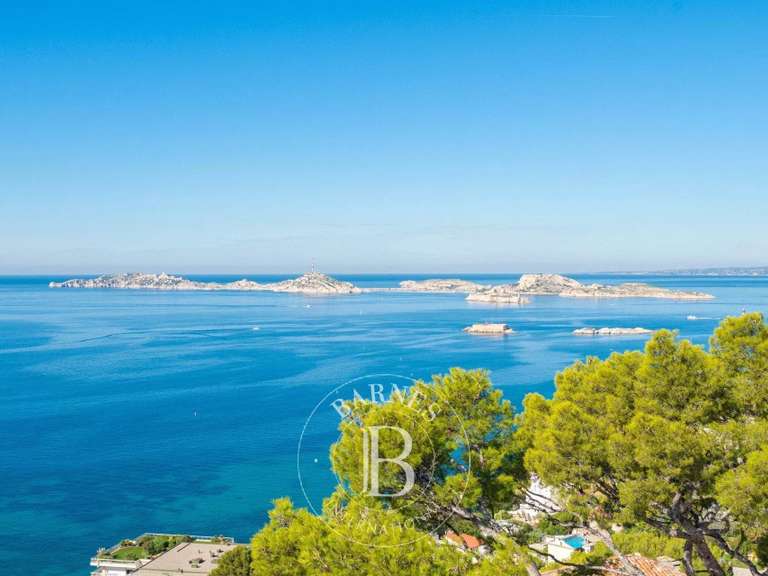 Villa with Sea view Marseille 7e - 7 bedrooms - 638m²