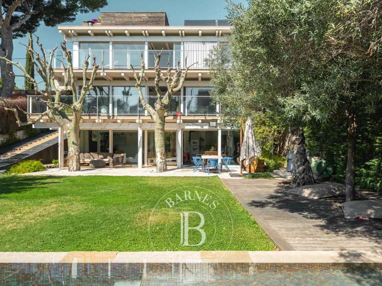 Villa with Sea view Marseille 7e - 5 bedrooms - 289m²