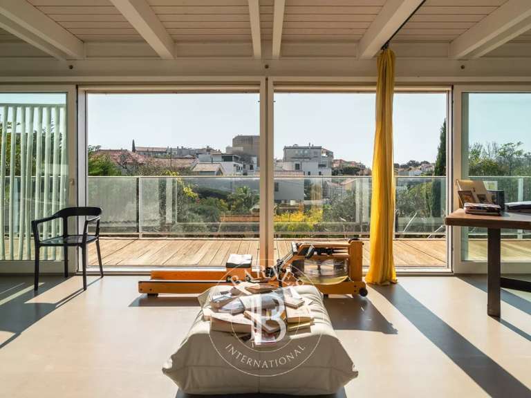 Villa with Sea view Marseille 7e - 5 bedrooms - 289m²