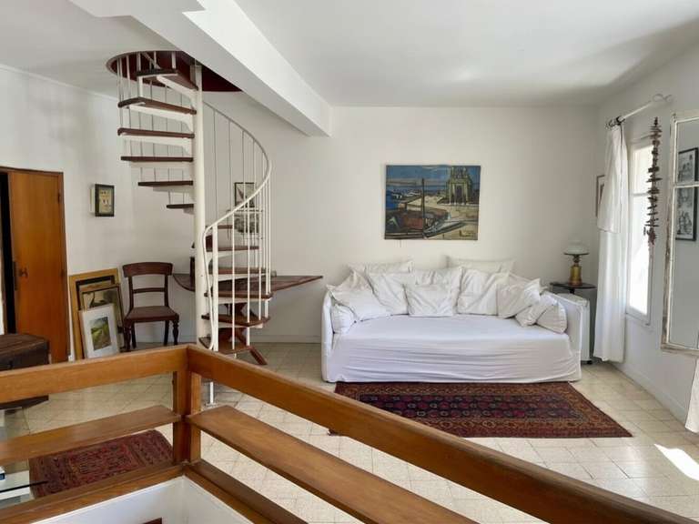 Villa Marseille 7e - 3 bedrooms - 74m²