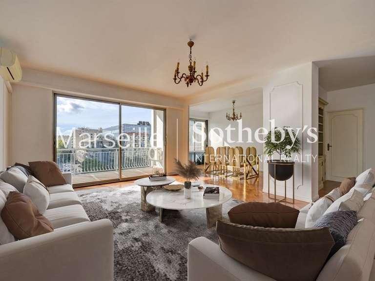 Appartement Marseille 8e - 3 chambres - 118m²