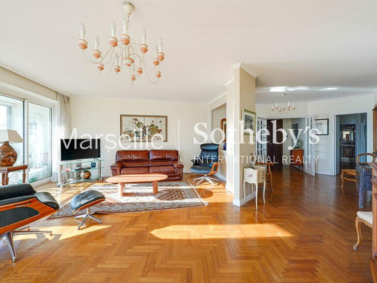 Sale Apartment Marseille 8e - 4 bedrooms
