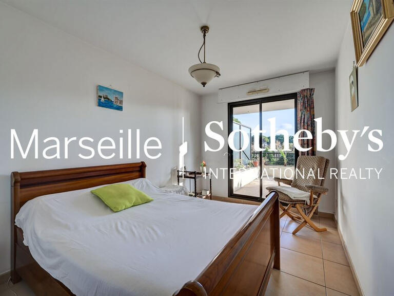 Appartement Marseille 8e - 3 chambres - 83m²