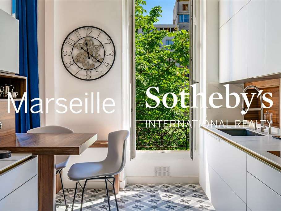 Apartment Marseille 8e