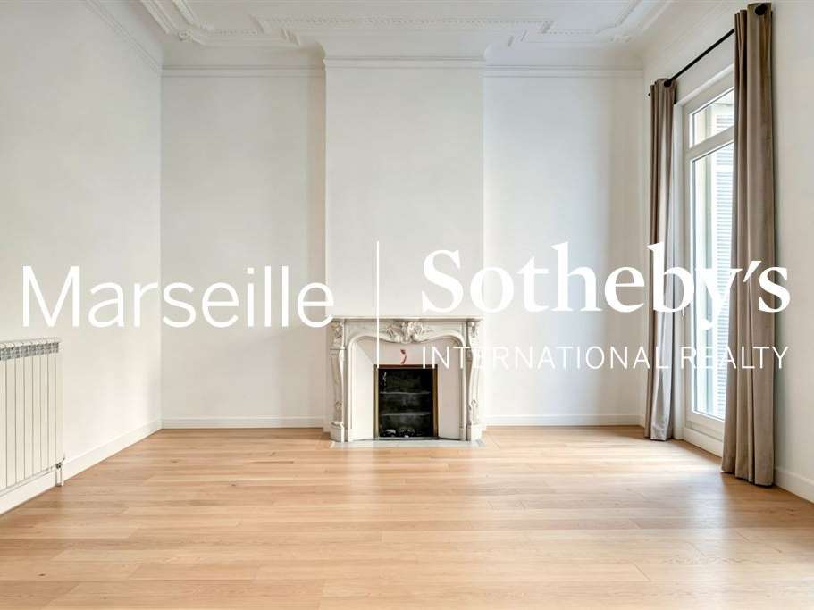 Appartement Marseille 8e