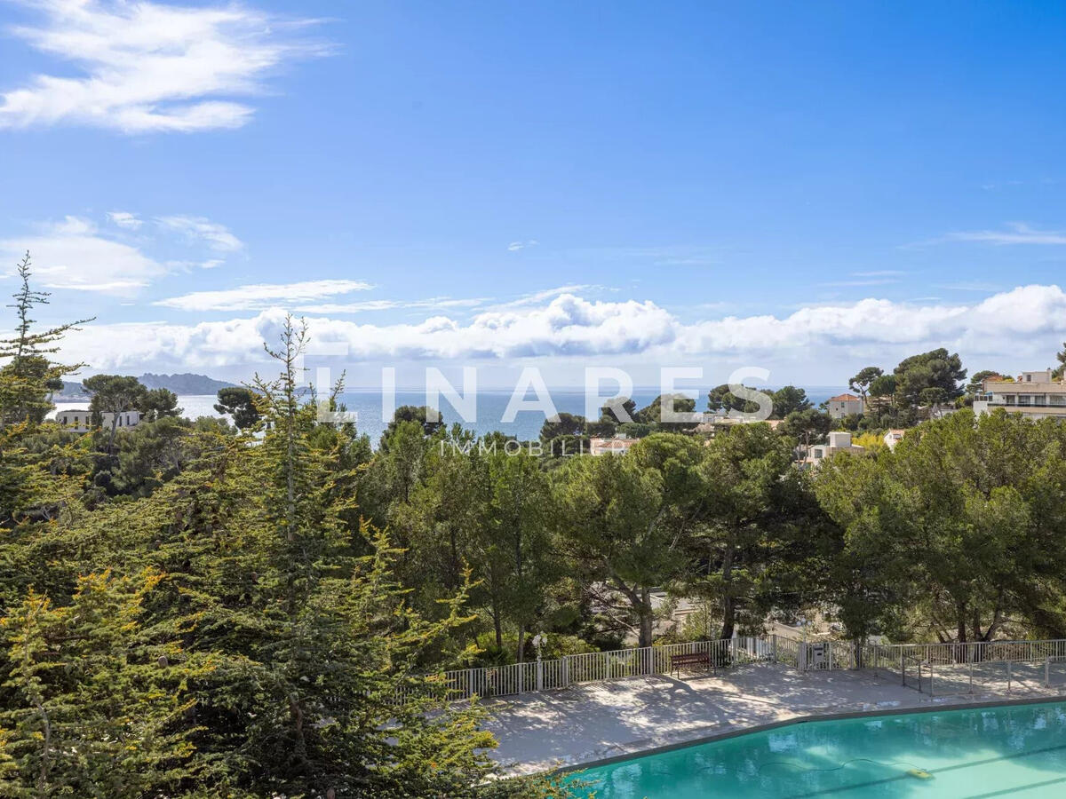 Apartment Marseille 8e