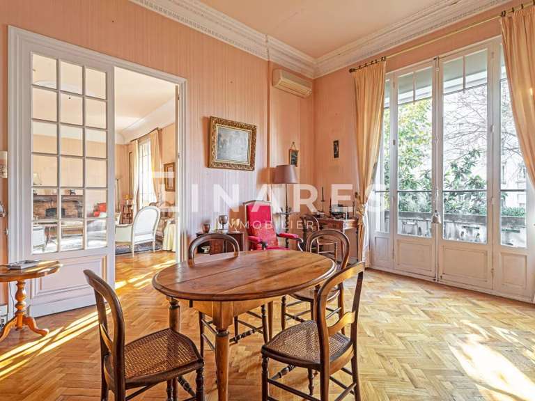 Apartment Marseille 8e - 4 bedrooms - 204m²