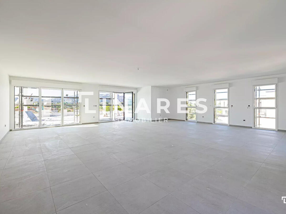 Apartment Marseille 8e