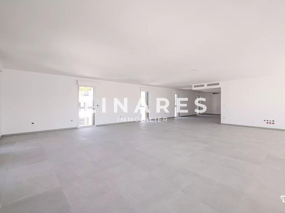 Apartment Marseille 8e