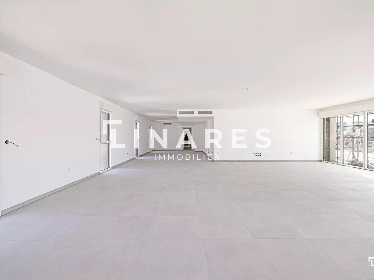 Apartment Marseille 8e