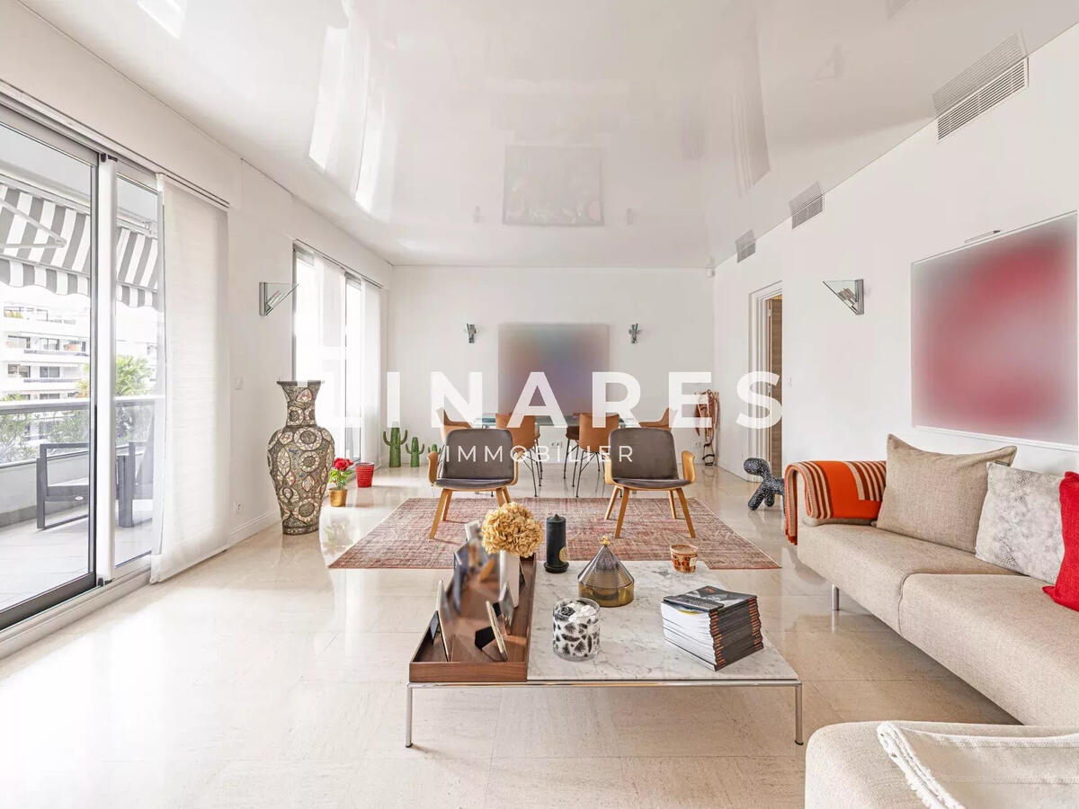 Apartment Marseille 8e
