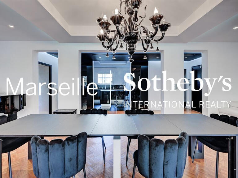 Appartement Marseille 8e - 3 chambres - 167m²