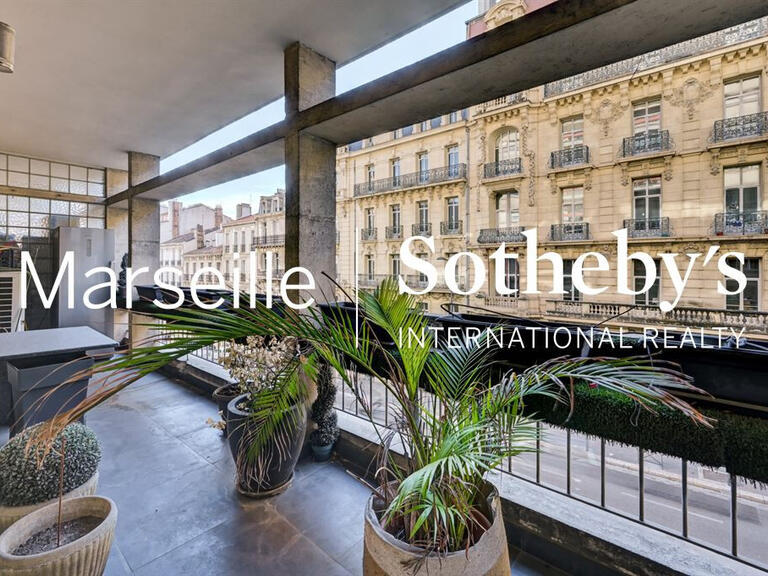 Appartement Marseille 8e - 3 chambres - 167m²