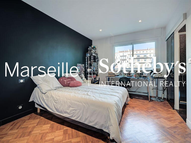 Appartement Marseille 8e - 3 chambres - 167m²