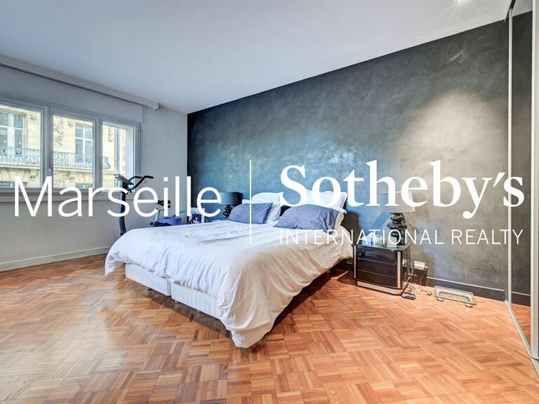 Appartement Marseille 8e - 3 chambres - 167m²