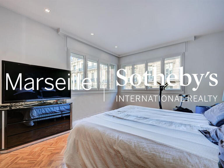 Appartement Marseille 8e - 3 chambres - 167m²