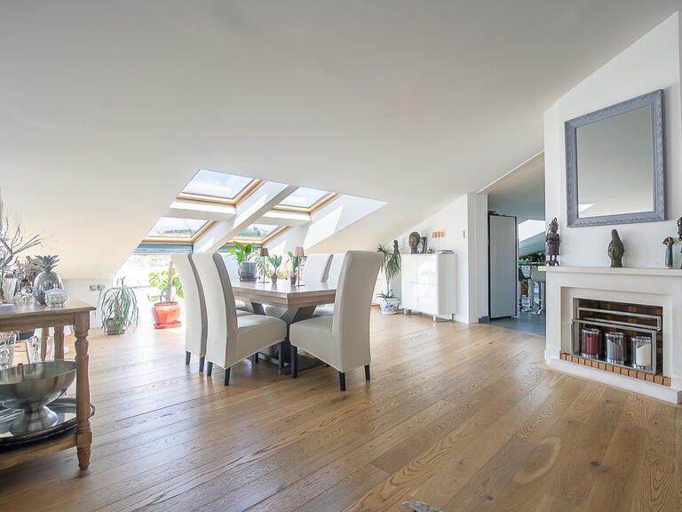 Appartement Marseille 8e - 3 chambres - 202m²