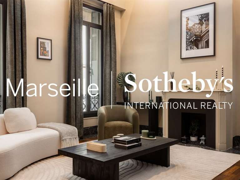 Appartement Marseille 8e - 2 chambres - 102m²